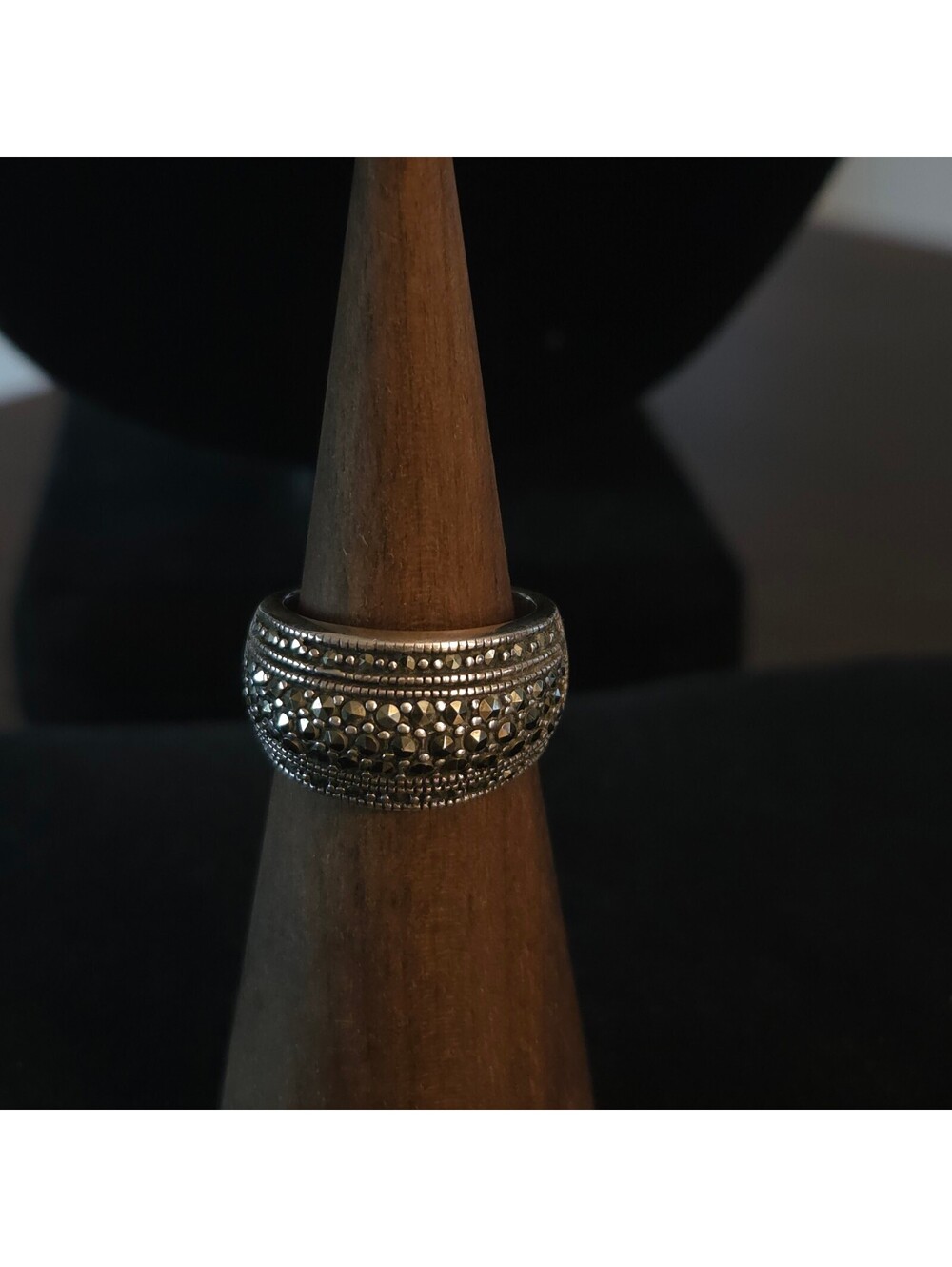 Vintage Size 7 Art Deco Sterling Silver Marcasite Band Ring